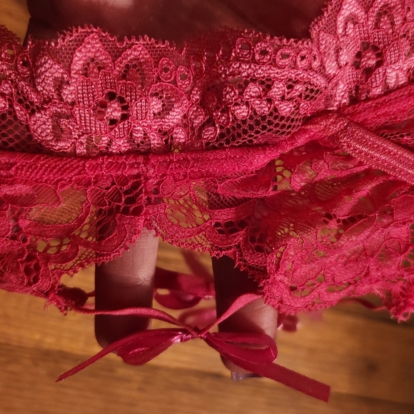 Lot of 3 Garter belt - Picture 2 of 4